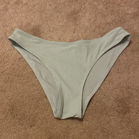 H&M Bikini Bottom - Picture 2 of 5